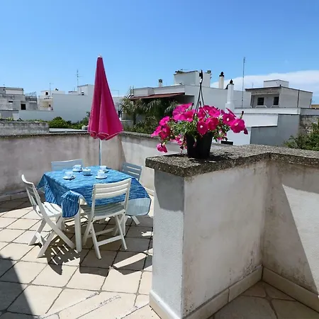 Casa Vacanza Le Sorelle بيت للعطل أليستي